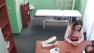 Sexbideohd - Nurse fingering and licking lesbian patient hot video