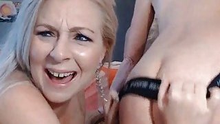 320px x 180px - Two filthy whores share one shlong during blowjob hot video