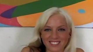 Accomodating escort in sportsbra casted for porn video hot video